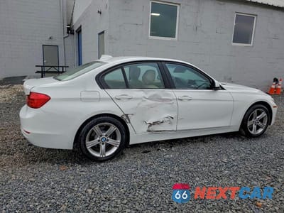 Trzecie zdjęcie samochodu z tyłu: 2014 BMW 320 I XDRIVE VIN:WBA3C3G53ENS70225 - miniatura