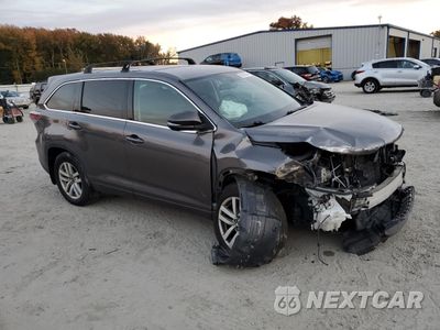 Czwarte zdjęcie samochodu z boku: 2016 TOYOTA HIGHLANDER LE VIN:5TDBKRFH3GS310011 - miniatura