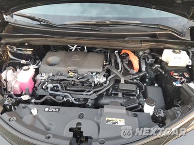Zdjęcie 12 z 14 samochodu: 2025 TOYOTA SIENNA XSE VIN:5TDCSKFC3SS217806 - miniatura