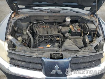 Zdjęcie 12 z 13 samochodu: 2004 MITSUBISHI ENDEAVOR XLS VIN:4A4MM31SX4E010575 - miniatura