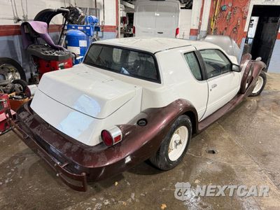 Czwarte zdjęcie samochodu z boku: 1984 MERCURY COUGAR VIN:1MEBP92F2EH699360 - miniatura