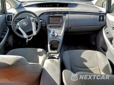 Zdjęcie 8 z 12 samochodu: 2010 TOYOTA PRIUS VIN:JTDKN3DU0A0158705 - miniatura
