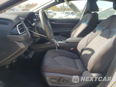 Zdjęcie 7 z 15 samochodu: 2018 TOYOTA CAMRY L VIN:4T1B11HK3JU011307 - miniatura