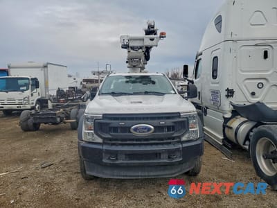 Piąte zdjęcie samochodu w środku: 2022 FORD F450 SUPER DUTY VIN:1FDUF4GN0NEC92649 - miniatura