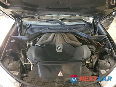 Zdjęcie 12 z 12 samochodu: 2015 BMW X5 XDRIVE50I VIN:5UXKR6C56F0J78141 - miniatura