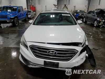 Piąte zdjęcie samochodu w środku: 2017 HYUNDAI SONATA SPORT VIN:5NPE34AF1HH594510 - miniatura