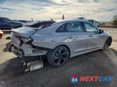 Trzecie zdjęcie samochodu z tyłu: 2025 KIA K5 EX VIN:KNAG64J76S5296757 - miniatura