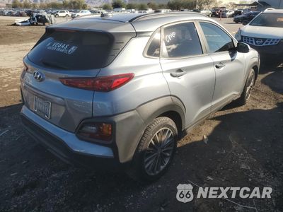 Trzecie zdjęcie samochodu z tyłu: 2018 HYUNDAI KONA SEL VIN:KM8K62AAXJU179941 - miniatura