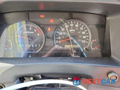 Zdjęcie 9 z 14 samochodu: 2019 ISUZU NPR HD BOX TRUCK VIN:54DB4W1B0KS811347 - miniatura