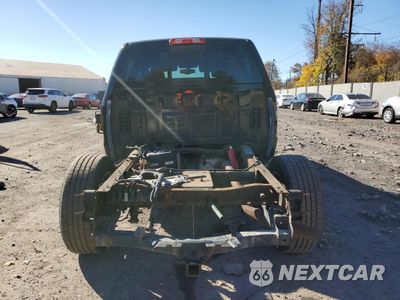 Zdjęcie 6 z 14 samochodu: 2017 CHEVROLET SILVERADO K1500 LTZ VIN:3GCUKSEC9HG152814 - miniatura