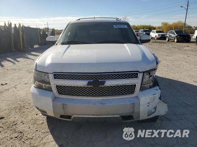 Piąte zdjęcie samochodu w środku: 2011 CHEVROLET TAHOE K1500 LT VIN:1GNSKBE01BR189092 - miniatura