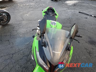 Piąte zdjęcie samochodu w środku: 2014 KAWASAKI EX300 B VIN:JKAEX8B15EA007592 - miniatura