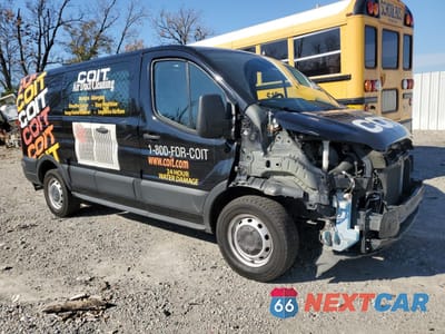 Czwarte zdjęcie samochodu z boku: 2023 FORD TRANSIT 150 DELIVERY VAN VIN:1FTYE1YG7PKA85462 - miniatura