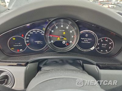 Zdjęcie 9 z 15 samochodu: 2019 PORSCHE CAYENNE S VIN:WP1AB2AY8KDA63419 - miniatura