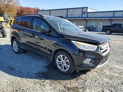Czwarte zdjęcie samochodu z boku: 2017 FORD ESCAPE SE VIN:1FMCU0GD4HUE63754 - miniatura