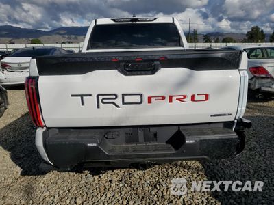 Zdjęcie 6 z 13 samochodu: 2025 TOYOTA TUNDRA CREWMAX LIMITED VIN:5TFPC5DB4SX094439 - miniatura