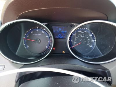 Zdjęcie 9 z 13 samochodu: 2010 HYUNDAI TUCSON GLS VIN:KM8JUCAC7AU061936 - miniatura
