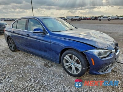 Czwarte zdjęcie samochodu z boku: 2018 BMW 330 I VIN:WBA8B9C5XJEE81145 - miniatura