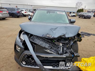 Piąte zdjęcie samochodu w środku: 2020 KIA SOUL EX VIN:KNDJ33AU7L7118072 - miniatura