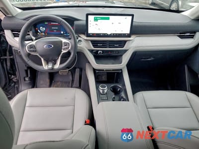 Zdjęcie 8 z 13 samochodu: 2025 FORD EXPLORER ACTIVE VIN:1FMUK8DH9SGA65428 - miniatura