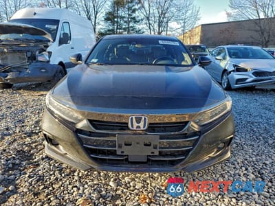 Piąte zdjęcie samochodu w środku: 2022 HONDA ACCORD HYBRID SPORT VIN:1HGCV3F20NA044074 - miniatura