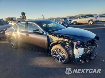 Czwarte zdjęcie samochodu z boku: 2025 LEXUS ES 300H BASE VIN:58ADA1C12SU072990 - miniatura