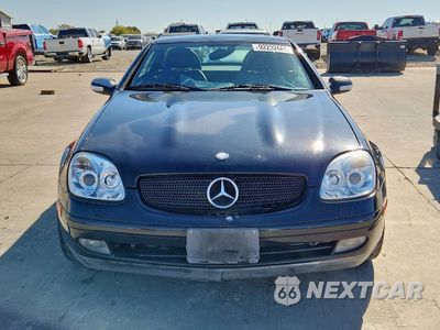 Piąte zdjęcie samochodu w środku: 1999 MERCEDES-BENZ SLK 230 KOMPRESSOR VIN:WDBKK47F7XF132067 - miniatura