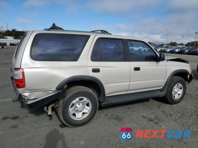 Trzecie zdjęcie samochodu z tyłu: 1998 TOYOTA 4RUNNER VIN:JT3GM84R2W0021102 - miniatura