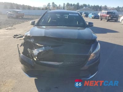 Piąte zdjęcie samochodu w środku: 2019 MERCEDES-BENZ CLA 250 VIN:WDDSJ4EB1KN759310 - miniatura