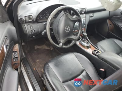 Zdjęcie 8 z 12 samochodu: 2009 MERCEDES-BENZ 280-CLASS VIN:WDBRF92H06F757658 - miniatura