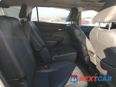 Zdjęcie 11 z 13 samochodu: 2024 TOYOTA HIGHLANDER LE VIN:5TDKDRBH5RS547361 - miniatura