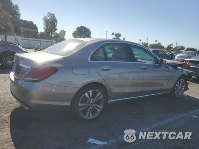 Trzecie zdjęcie samochodu z tyłu: 2021 MERCEDES-BENZ C 300 VIN:W1KWF8DB0MR639148 - miniatura