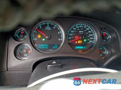 Zdjęcie 9 z 12 samochodu: 2011 CHEVROLET SILVERADO K2500 HEAVY DUTY LTZ VIN:1GC1KYEG5BF241393 - miniatura