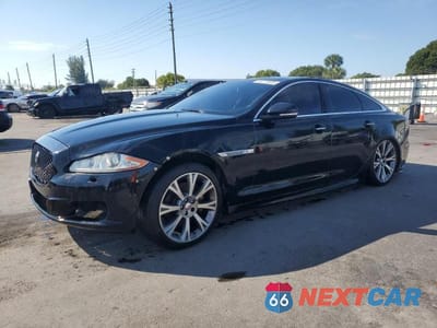 2015 JAGUAR XJ SAJWA1CZ7F8V86845 - główne zdjęcie licytacji z USA - miniatura