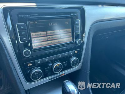 Zdjęcie 12 z 15 samochodu: 2012 VOLKSWAGEN PASSAT SE VIN:1VWBH7A33CC073205 - miniatura