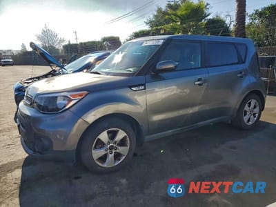2017 KIA SOUL KNDJN2A2XH7443518 - główne zdjęcie licytacji z USA - miniatura