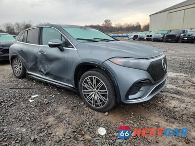 Czwarte zdjęcie samochodu z boku: 2023 MERCEDES-BENZ EQS SUV 450 4MATIC VIN:4JGDM2EB4PA002037 - miniatura