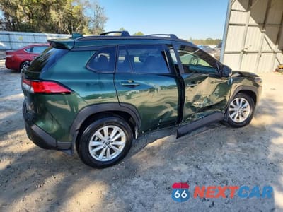 Trzecie zdjęcie samochodu z tyłu: 2024 TOYOTA COROLLA CROSS LE VIN:7MUCAAAG0RV111529 - miniatura