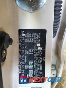 Zdjęcie 13 z 13 samochodu: 2013 KIA SOUL + VIN:KNDJT2A64D7547862 - miniatura