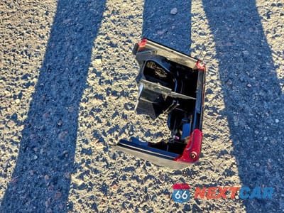 Zdjęcie 13 z 13 samochodu: 2013 JEEP WRANGLER UNLIMITED SPORT VIN:1C4HJWDG6DL682350 - miniatura