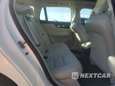 Zdjęcie 10 z 11 samochodu: 2020 VOLVO V60 T5 MOMENTUM VIN:YV1102EK0L2376887 - miniatura