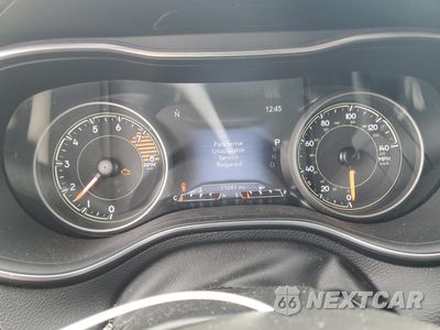 Zdjęcie 9 z 14 samochodu: 2021 JEEP CHEROKEE LIMITED VIN:1C4PJMDX5MD152851 - miniatura
