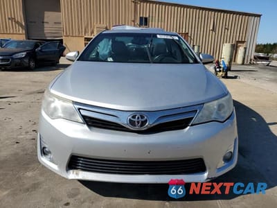 Piąte zdjęcie samochodu w środku: 2014 TOYOTA CAMRY L VIN:4T1BF1FK5EU449854 - miniatura