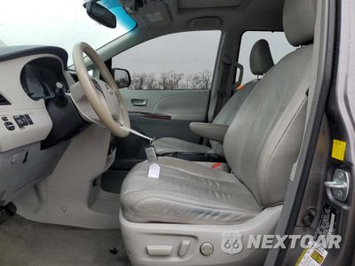Zdjęcie 7 z 15 samochodu: 2011 TOYOTA SIENNA XLE VIN:5TDYK3DC4BS128292 - miniatura