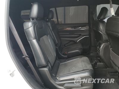 Zdjęcie 11 z 16 samochodu: 2021 JEEP GRAND CHEROKEE L LAREDO VIN:1C4RJJAG3M8191748 - miniatura