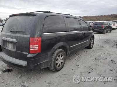 Trzecie zdjęcie samochodu z tyłu: 2010 CHRYSLER TOWN & COUNTRY TOURING VIN:2A4RR5D18AR104511 - miniatura