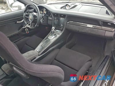 Zdjęcie 8 z 12 samochodu: 2019 PORSCHE 911 GT3 RS VIN:WP0AF2A99KS164995 - miniatura