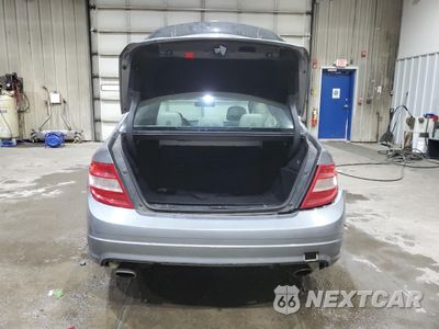Zdjęcie 6 z 13 samochodu: 2009 MERCEDES-BENZ C 300 4MATIC VIN:WDDGF81X49R070641 - miniatura
