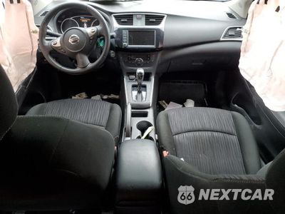 Zdjęcie 8 z 12 samochodu: 2019 NISSAN SENTRA S VIN:3N1AB7AP7KY274522 - miniatura