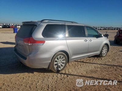 Trzecie zdjęcie samochodu z tyłu: 2012 TOYOTA SIENNA XLE VIN:5TDDK3DC6CS045706 - miniatura